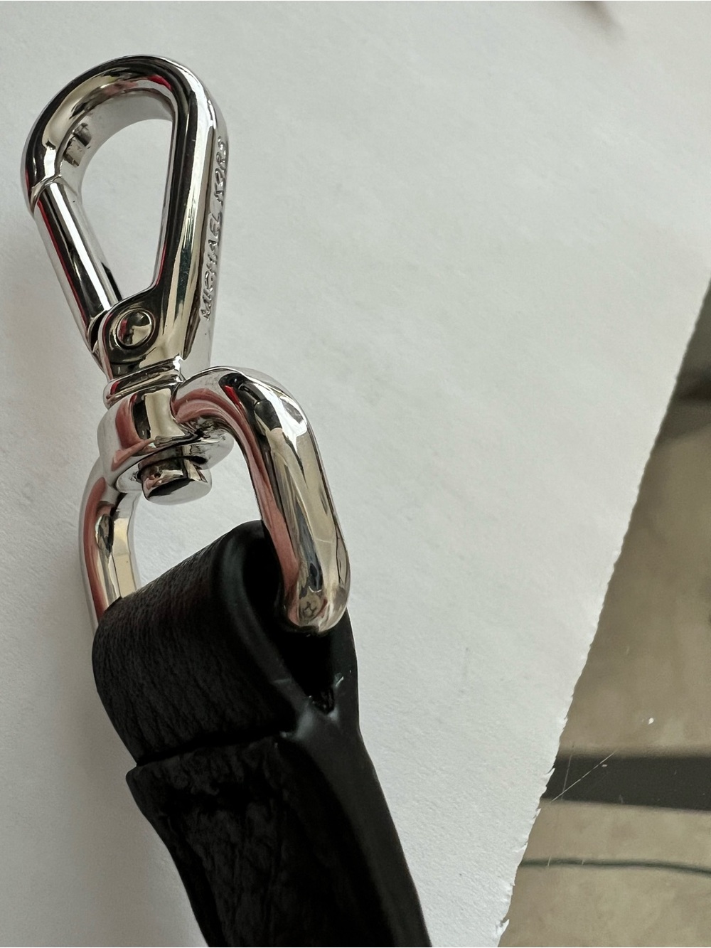 Michael Kors Black Leather Shoulder Strap with Silver Hardware NEW - Picture 4 of 5